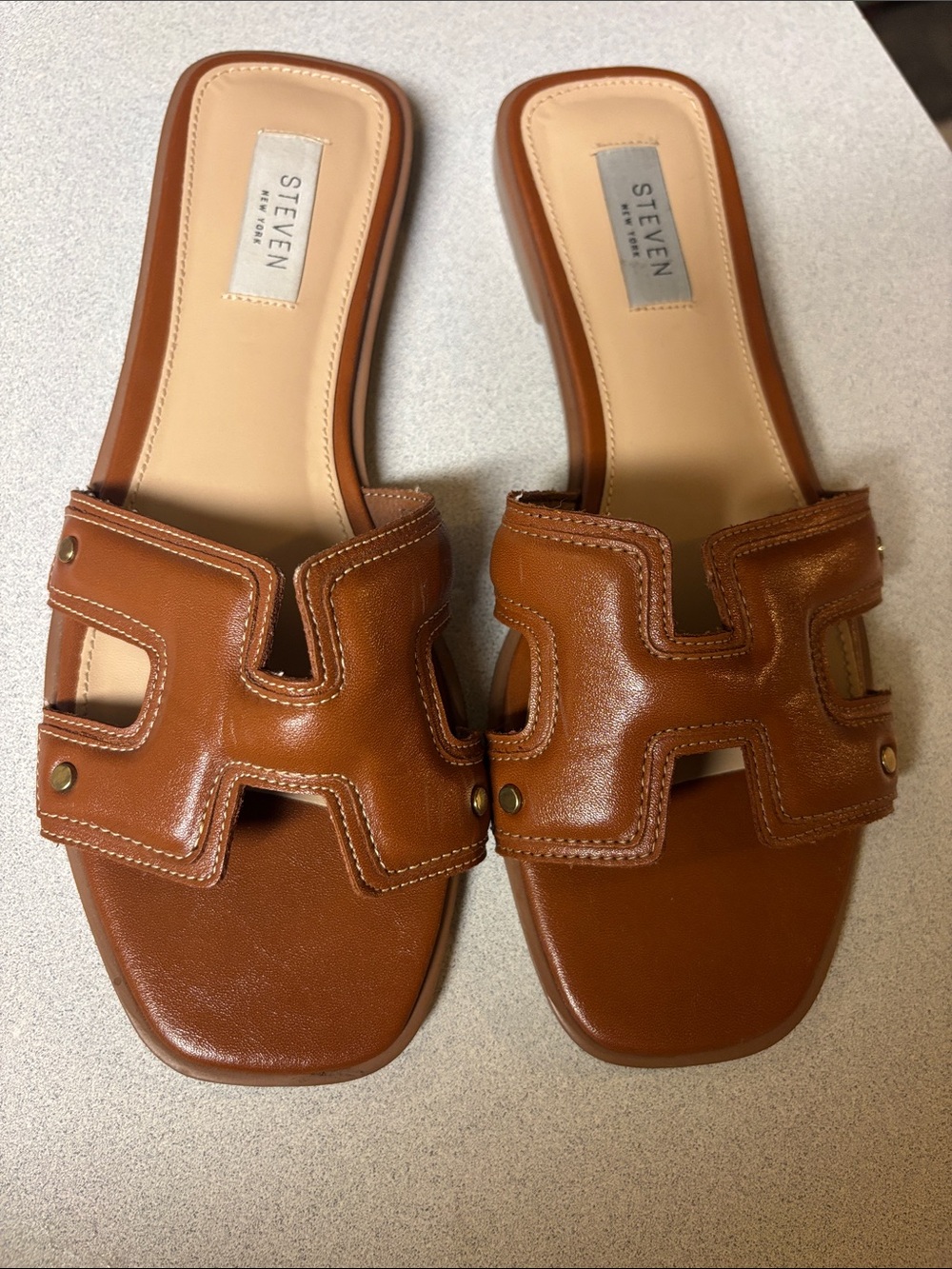 NEW WOMENS STEVEN NEW YORK HARLIEN SLIDE SANDAL IN COGNAC Size 8.5
